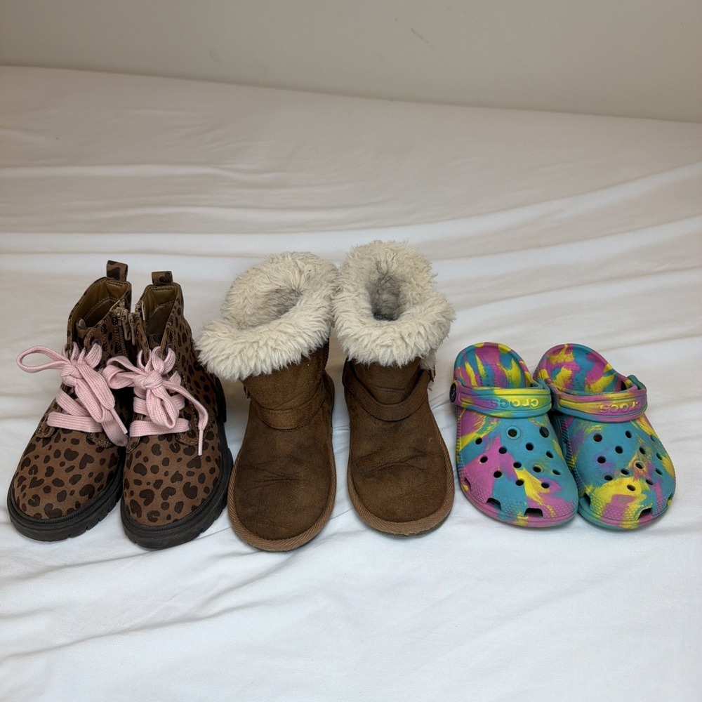 Crocs Tie Dye Place Boots And Cat & Jack‎ Boots Girls Size 9 Shoes Lot Of 3